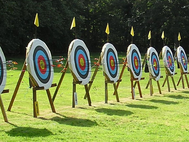 Muckamore Company of Archers Logo